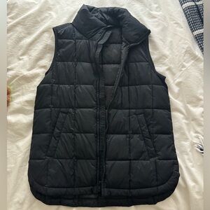 GAP vest